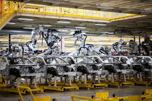 智能制造引領保供新紀元，11月極氪001交付量突破2000臺彰顯石家莊技術新勢力